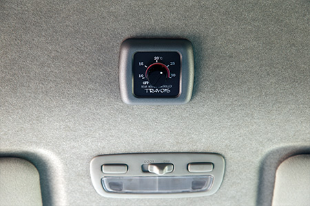 リヤヒーターコントローラー TRAVOIS