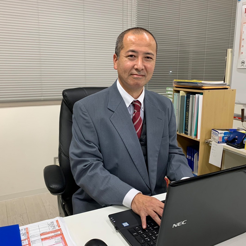 営業の溝内です