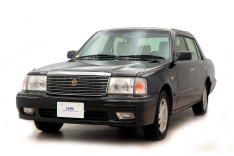 クラウンセダン